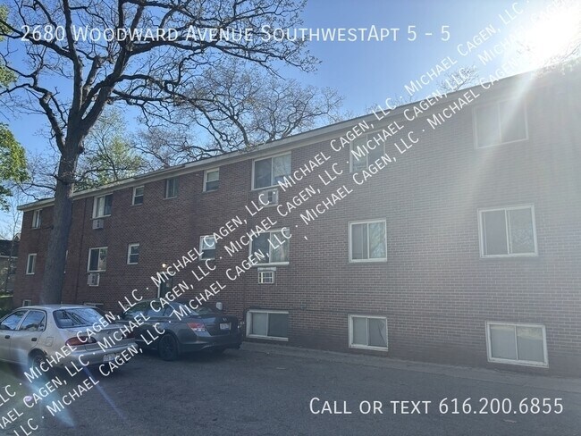 Building Photo - 2680 Woodward Ave SW