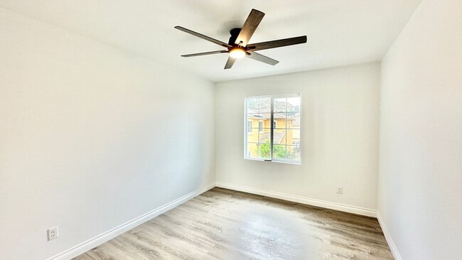 Building Photo - Beautiful Two-Story Home in the Newer Community of Horse Creek Ridge in Fallbrook!