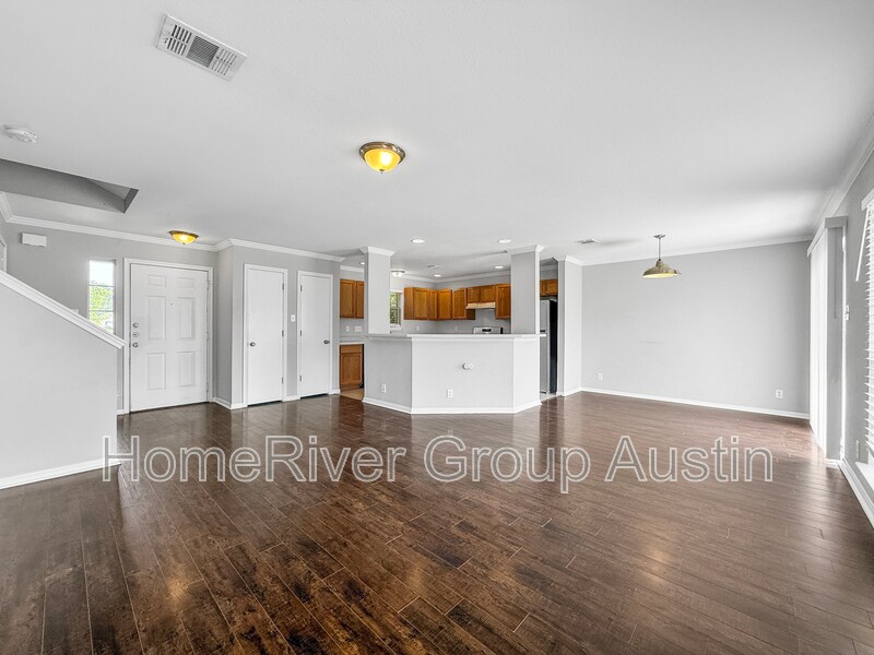 Building Photo - 1103 Sunflower Ct
