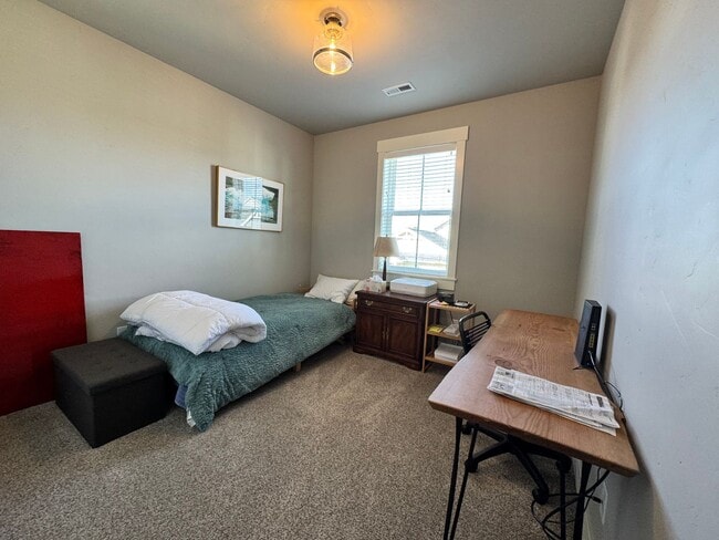 Building Photo - FOR RENT - Furnished 3 bed, 2 bath NorthWest Crossing Modern Townhome