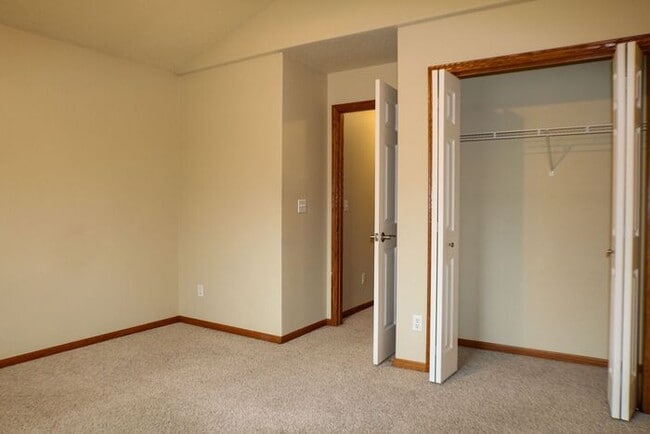 Building Photo - $2,695 | 4 Bedroom, 3.5 Bathroom Multi Floor Town Home | No Pets Allowed | Available for August 1...