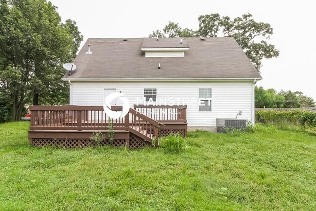 Building Photo - 5016 Trailwater Dr