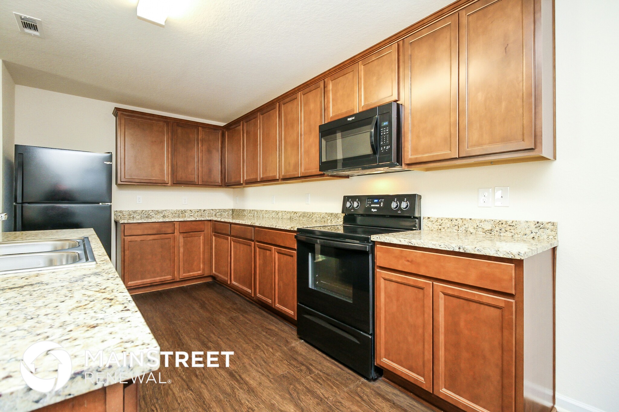 Building Photo - 2328 Bee Hive Dr