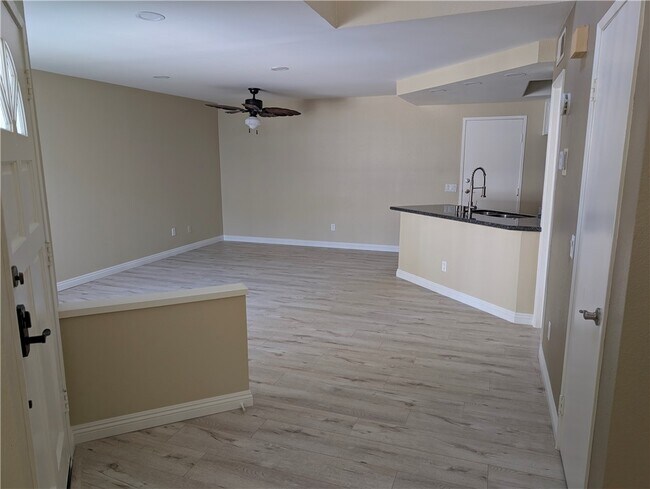 Building Photo - 21258 Washington Ave