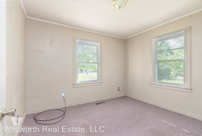 Building Photo - 1818 15th Ave