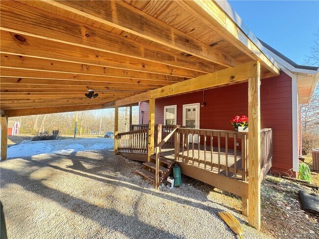 Building Photo - 171 Madison 2415