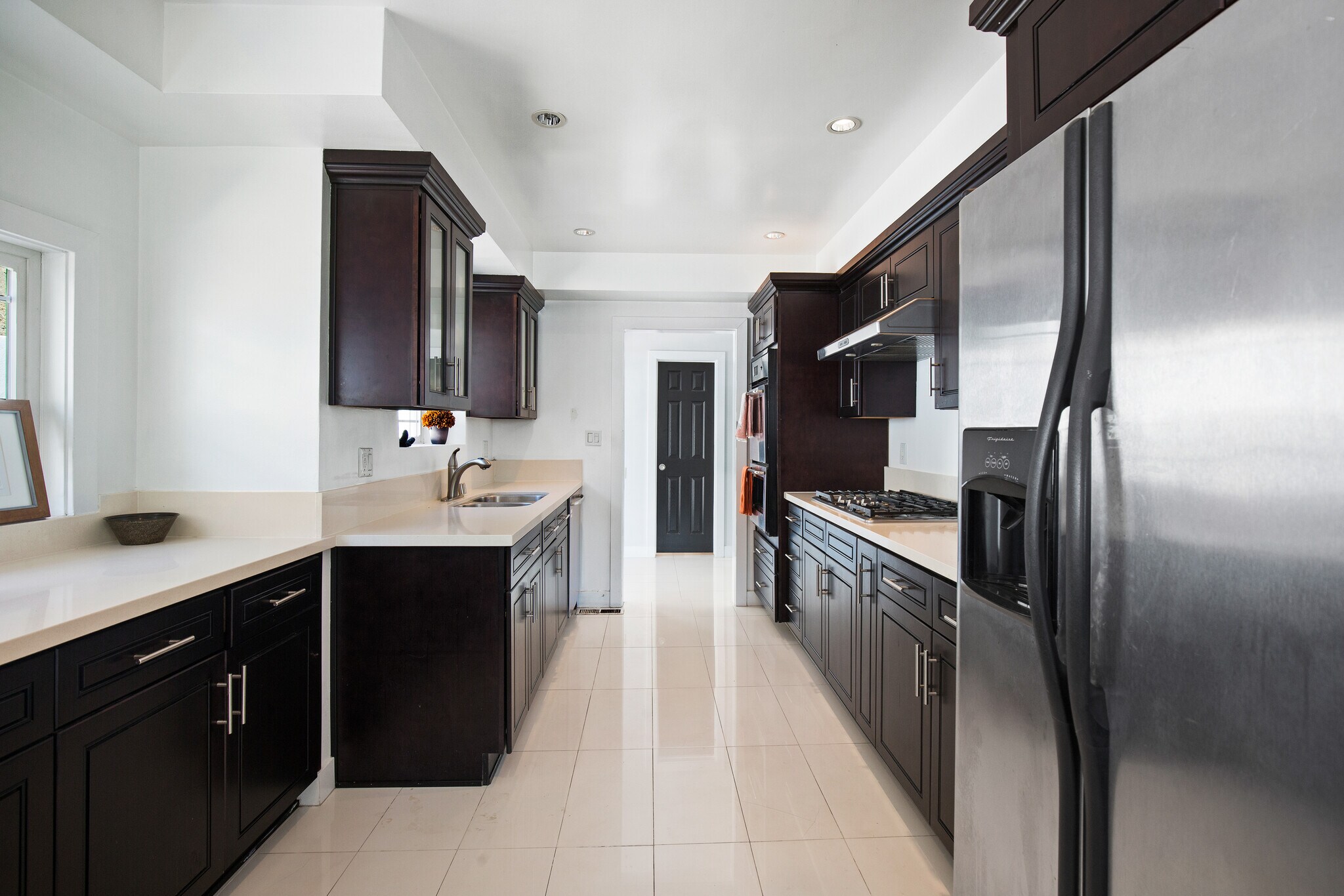 Building Photo - 4007 Sumac Dr