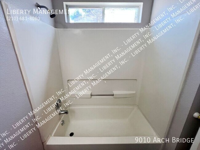 Building Photo - 9010 Arch Bridge