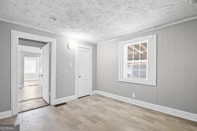 Building Photo - 1971 Detroit Ave NW