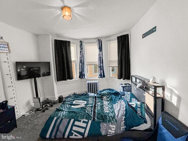 Building Photo - 413 Walnut St