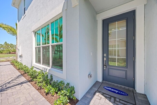 Building Photo - 3552 NW Solange Ct