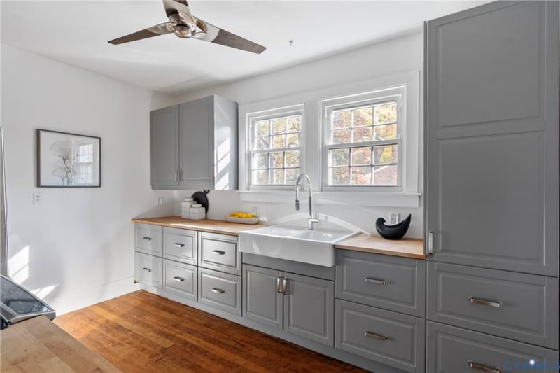 Building Photo - 513 Wesley St