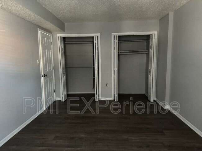 Building Photo - 3815 Swann Rd