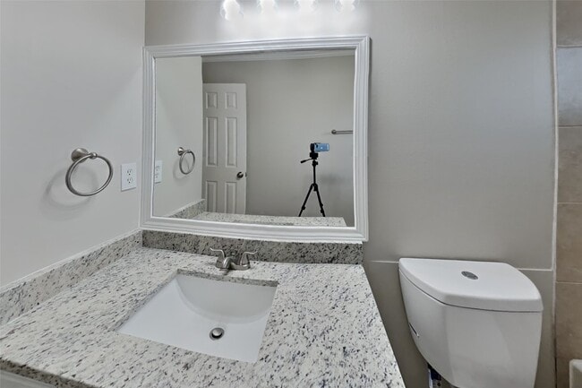 Building Photo - 11307 Sunshine Park Dr