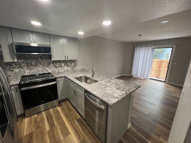 Building Photo - 9031 Zephyr Ct