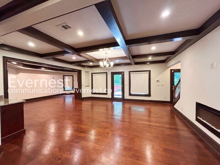 Building Photo - 4002 Moheb St SW