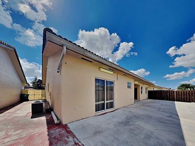 Building Photo - 8751 NW 142nd St