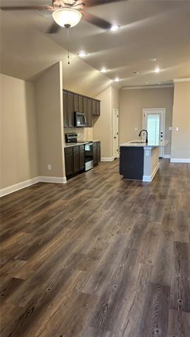 Building Photo - 630 Pikes Pl