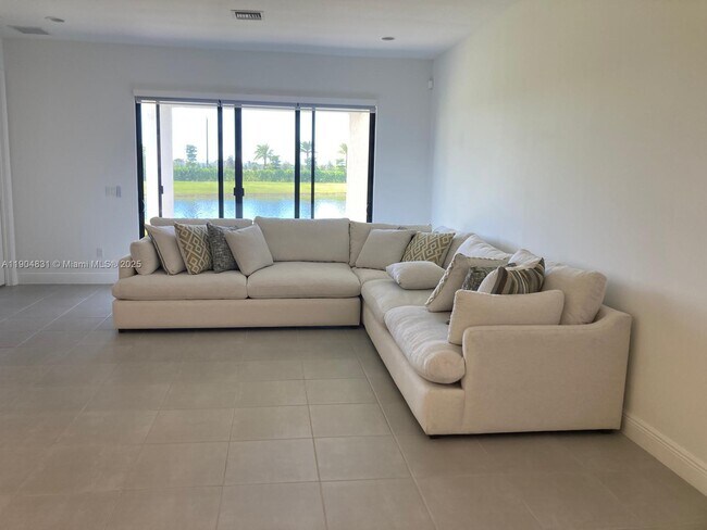 Building Photo - 16456 Sea Turtle Pl