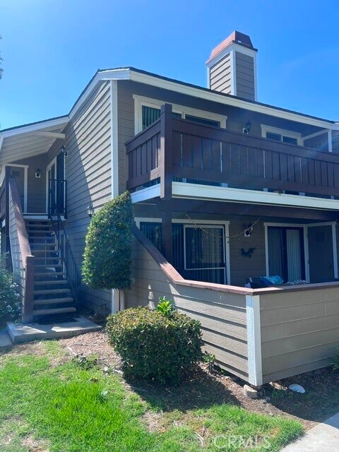 Building Photo - 6098 Terrace Ln