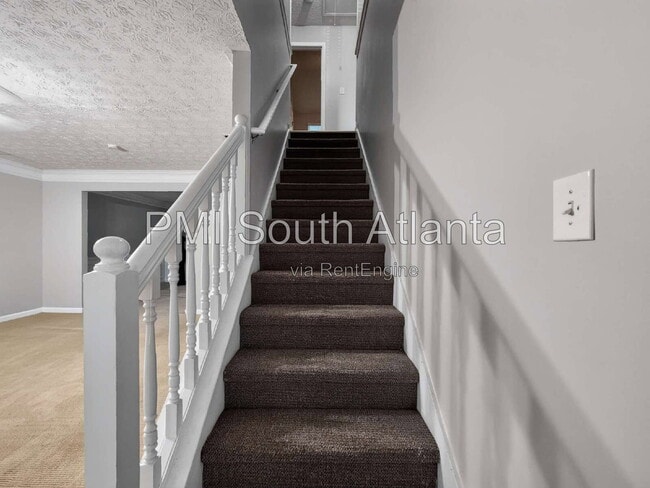 Building Photo - 5722 Shoals Pl Trail