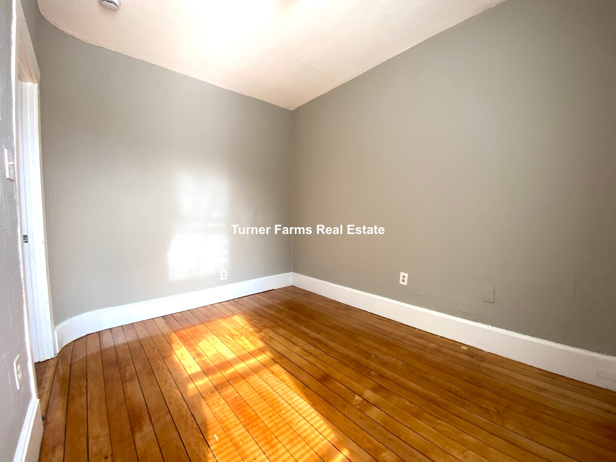 Building Photo - 270 Bowdoin St