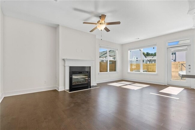Building Photo - 64 Auburn Wds Dr