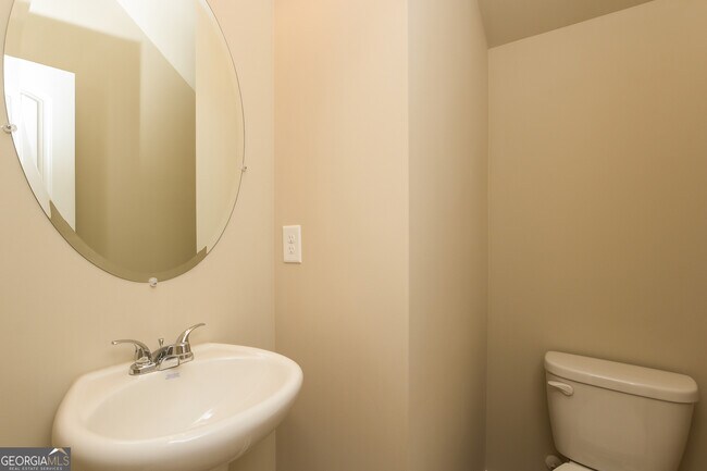 Building Photo - 107 Bradford Ct