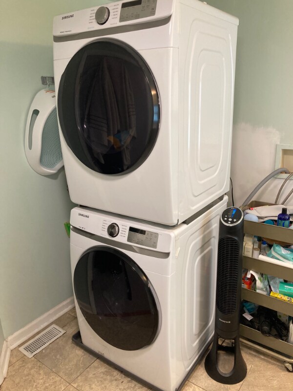 Building Photo - 19 Florence Ave