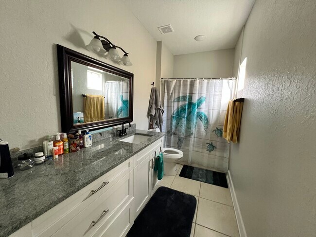 Building Photo - 4316 Bayside Village Dr