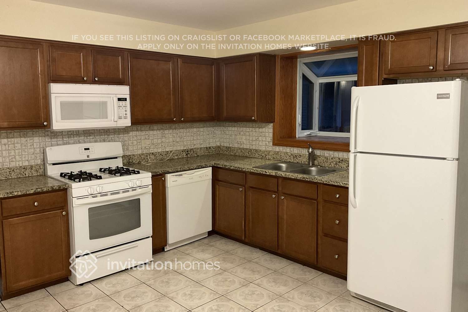 Building Photo - 17301 Wausau Ct