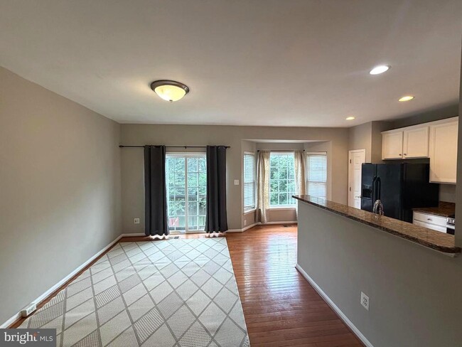Building Photo - 21831 Ladyslipper Sq