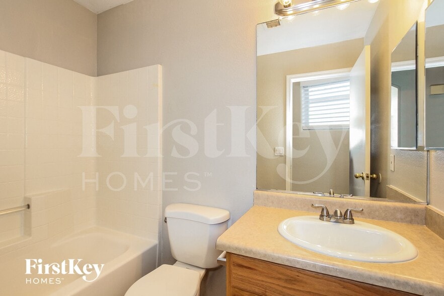 Building Photo - 21812 N 36th Ln