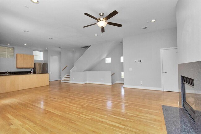 Building Photo - 4339 O'Reilly