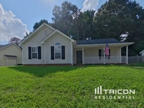 Building Photo - 1128 Summit Hills Dr