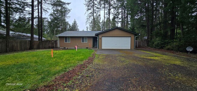 Building Photo - 3 Bedroom 2 bath in Lake Limerick