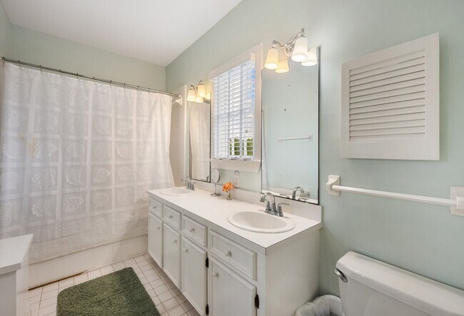 Building Photo - 96 Ocean Park Loop