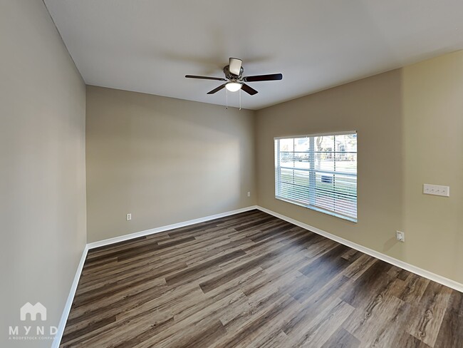Building Photo - 10121 Celtic Ash Dr