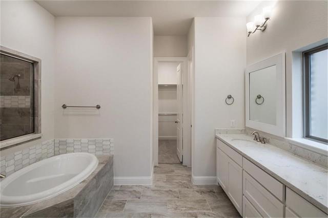 Building Photo - 860 Avery St