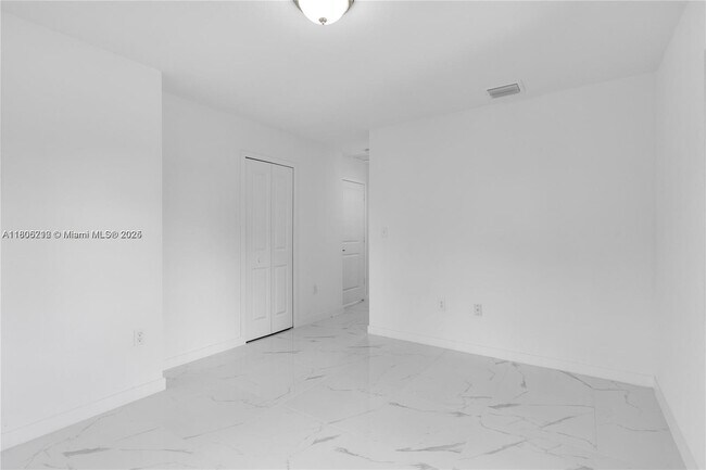 Building Photo - 1821 NW 69th St
