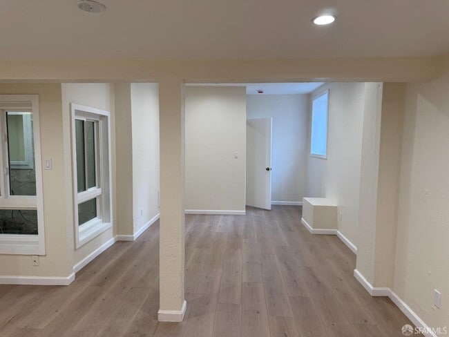 Building Photo - 258 Dorland St