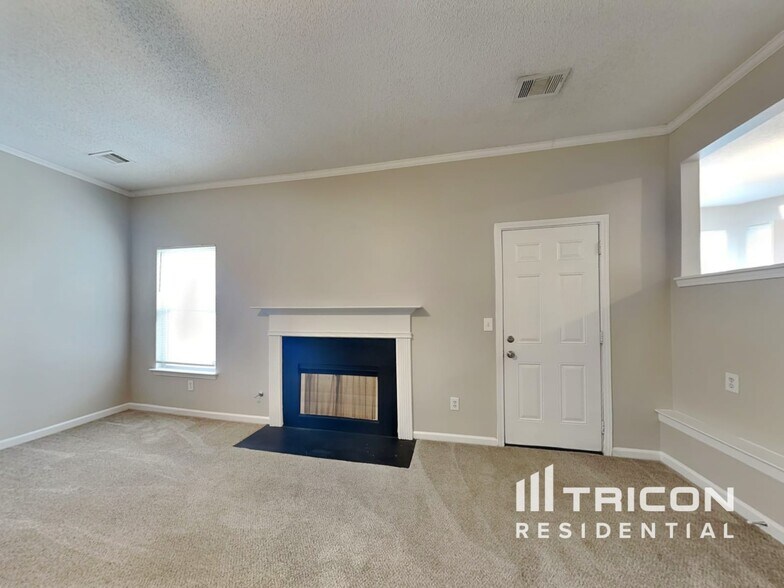 Building Photo - 4348 Persian Ct SW