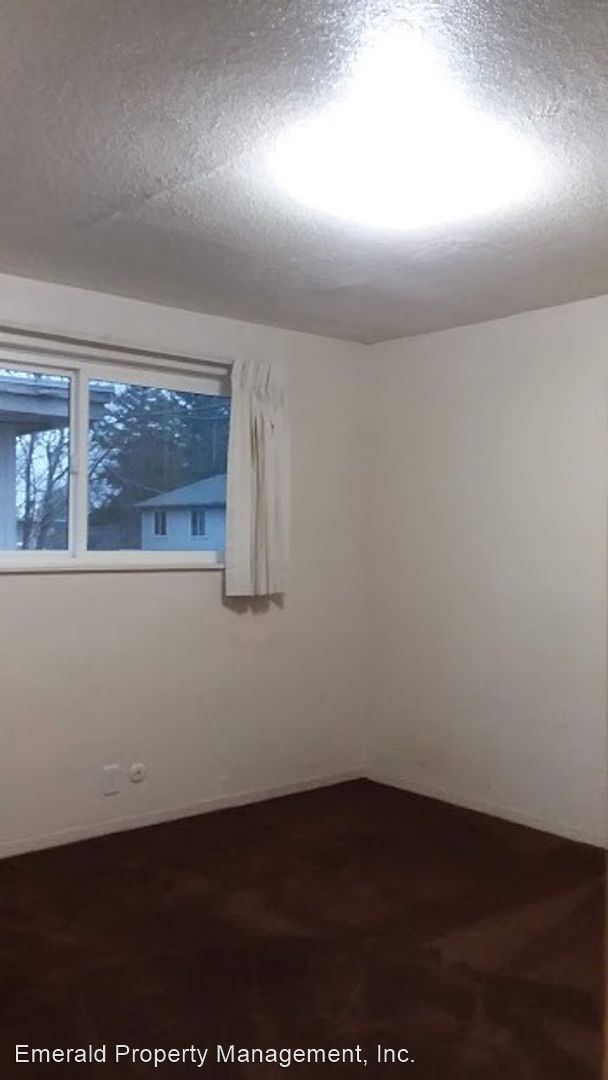 Building Photo - 5312 Main St