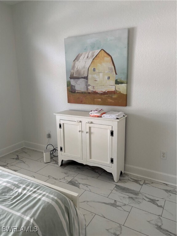 Building Photo - 1270 Shady Rest Ln