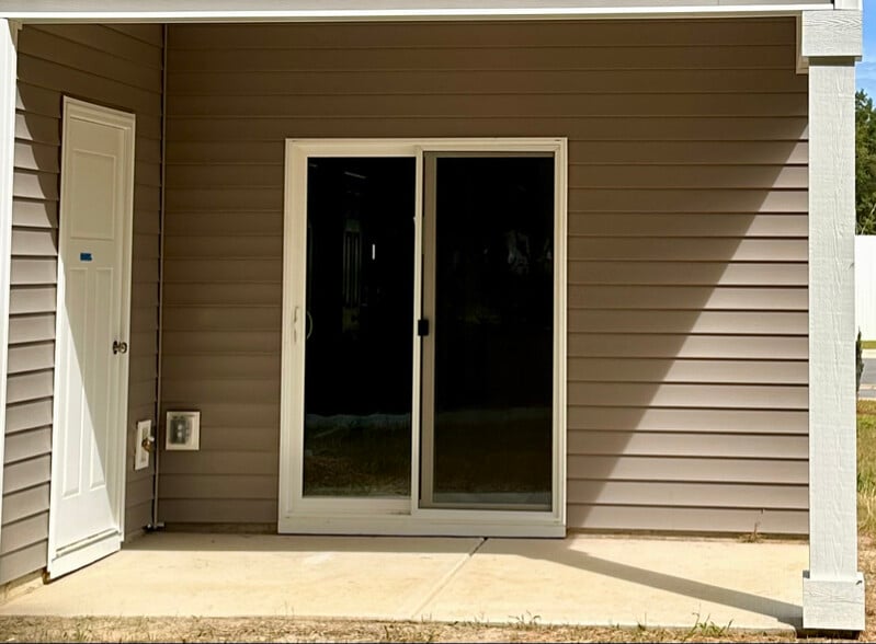 Building Photo - 169 Loren Rd