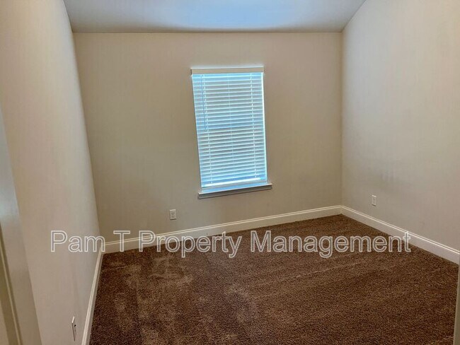 Building Photo - 1 Abaco Ct