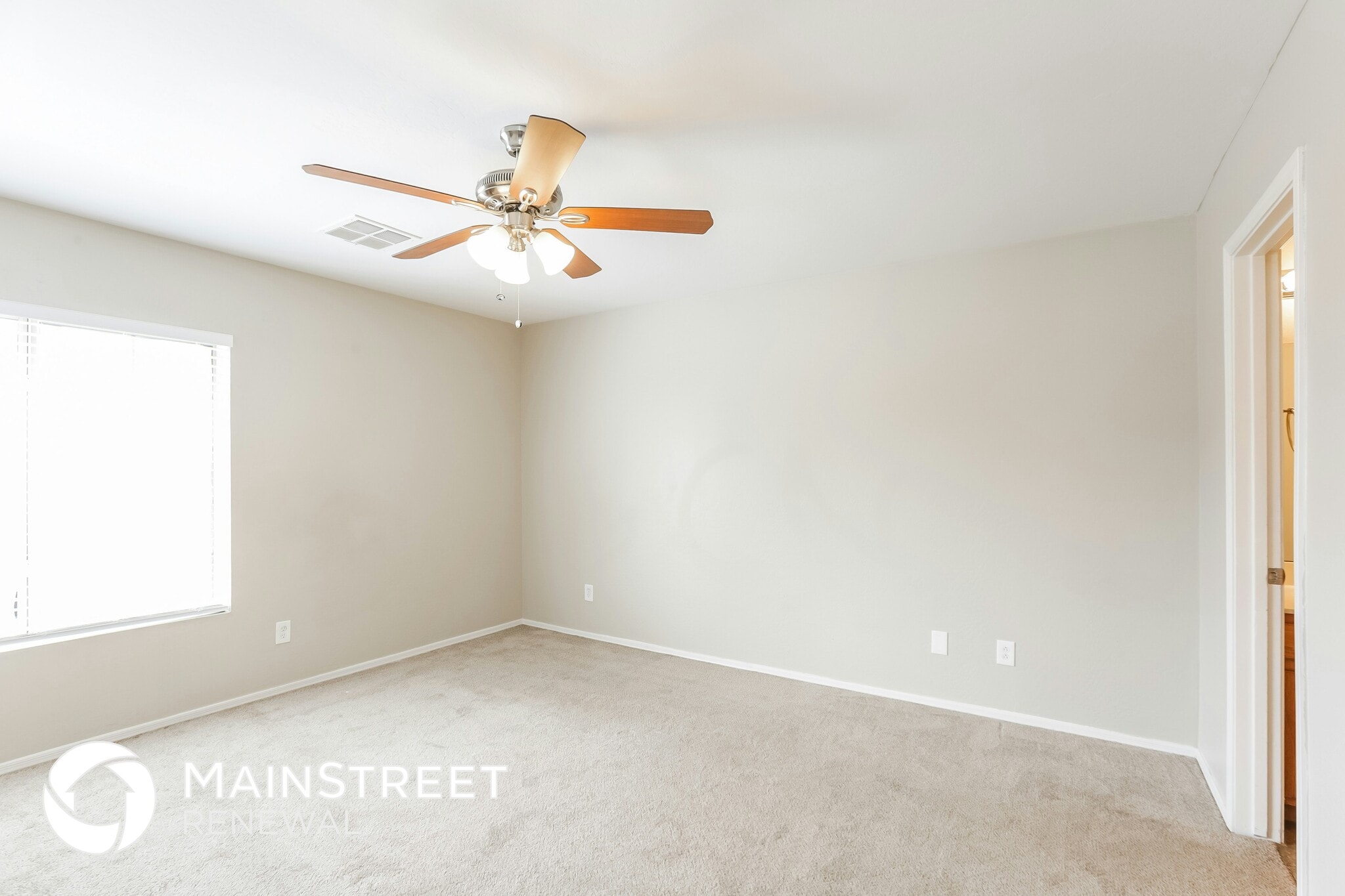 Building Photo - 12450 W Via Camille