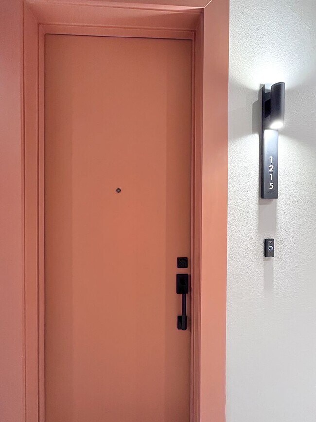 Building Photo - Resort-Style Living at Dovetail | 2 Bed / 2 Bath | Gated Entry