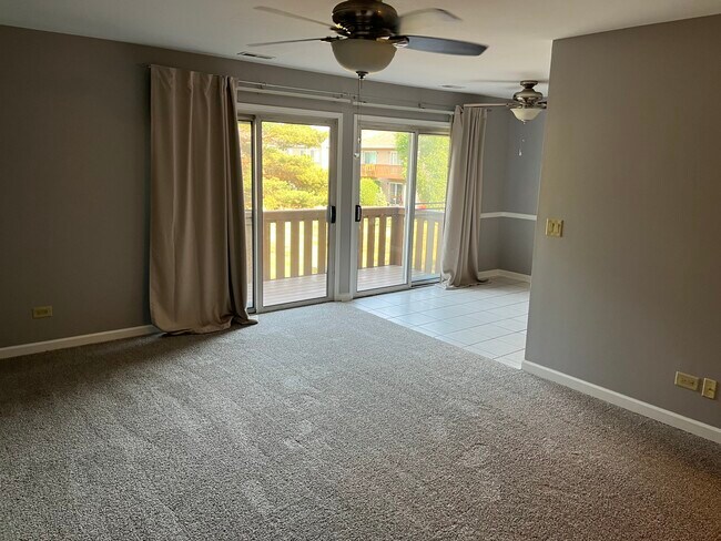 Building Photo - 346 Wilmington Dr