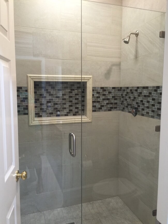 Building Photo - 484 Vista Creek Cir